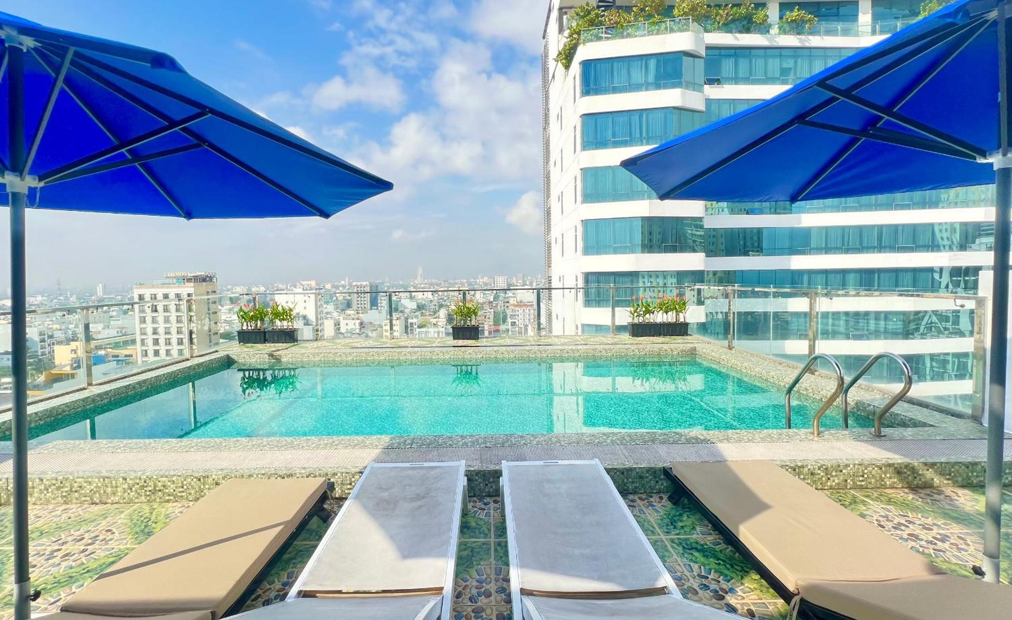 Palazzo Luxury Hotel Da Nang Exterior foto