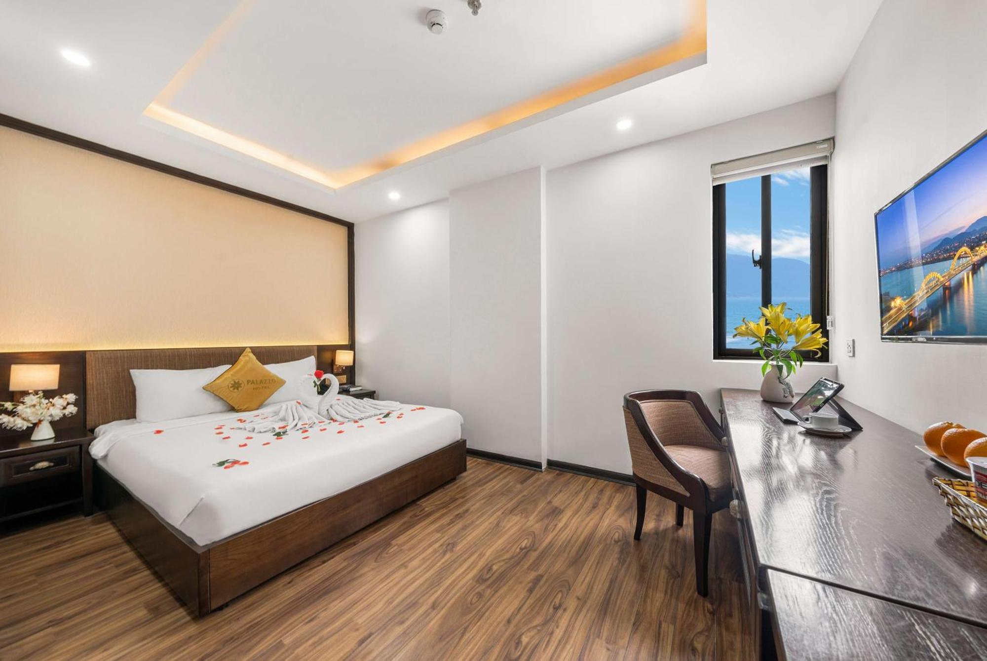 Palazzo Luxury Hotel Da Nang Exterior foto